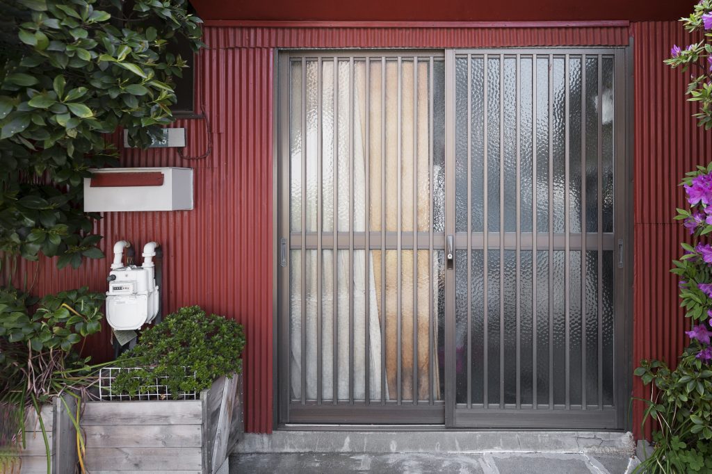 Pasang Pintu Pengaman Pakai Pintu Aluminium Expanda Aja!